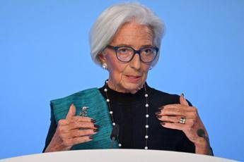 Bce, media: “Lagarde verso addio prima di scadenza mandato”