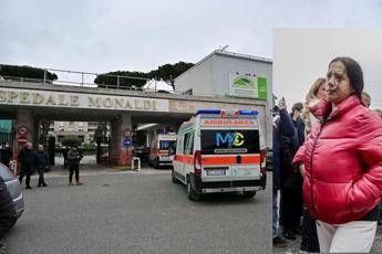 Bimbo morto a Napoli, mamma deposita audio col medico in Procura: “Voglio verità”