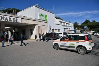 Bimbo trapiantato a Napoli, l’ospedale Monaldi: “In rapido peggioramento, de-escalation terapie”