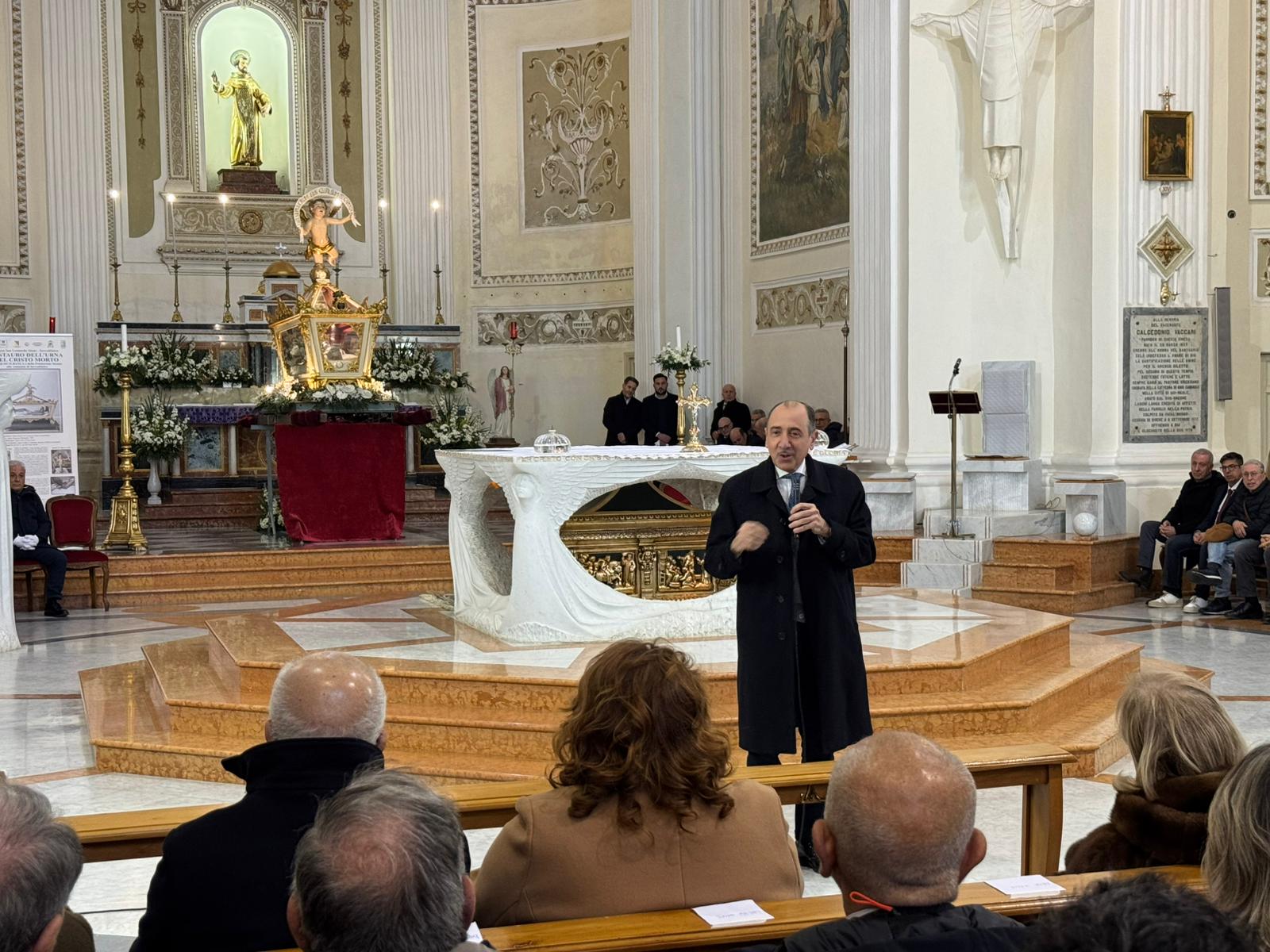 Serradifalco. Riconsegnata alla Comunità l’urna restaurata del Cristo morto grazie a Sicilbanca e Fondazione Sicana