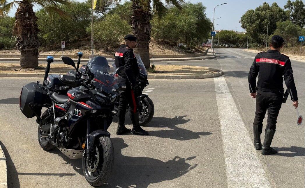 Sequestrato dai carabinieri oltre 1kg di hashish nel Nisseno, arrestato 21enne
