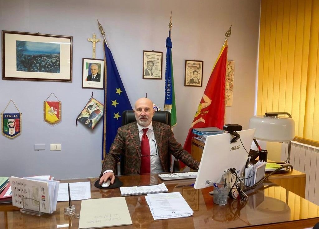 San Cataldo. Solidarietà degli alunni dell’Istituto comprensivo “Carducci” verso i coetanei niscemesi: lettera di ringraziamento del Ds Salvatore Parenti