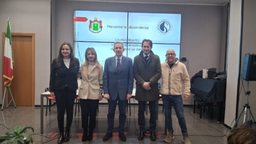 OMCeO, Dipendenze e Prevenzione a San Cataldo: incontro nella Sala Borsellino con le terze medie sancataldesi