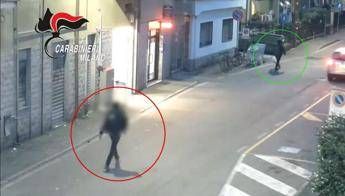 Milano, accoltella il cognato in strada: 33enne arrestato per tentato omicidio