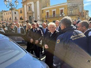 Niscemi, Mattarella sorvola area frana: la visita a sorpresa del capo dello Stato