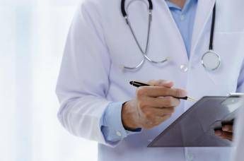 Salute, Dagna (San Raffaele): “Per lupus trattamenti personalizzati in centri dedicati”