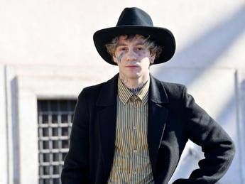 Sanremo 2026, Chiello chi è: esordi, la vita privata, l’amicizia con Rose Villain