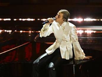 Sanremo 2026, Chiello chi è: il brano ‘Ti penso sempre’ e la polemica con Morgan