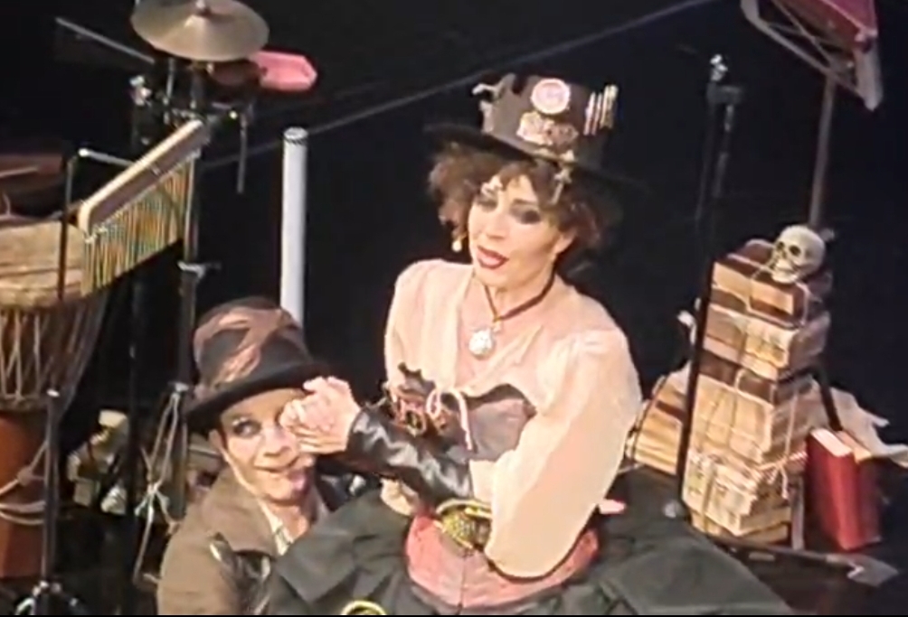 Caltanissetta. Teatro Regina Margherita, applausi per Veronica Pivetti: la stagione “Atto 150” si conferma un successo