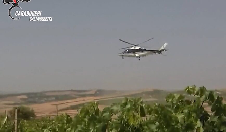 Carabinieri Caltanissetta: coltivazione e spaccio di marijuana, 10 in carcere dopo condanna definitiva