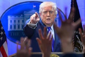 Trump, nuovi dazi dopo lo stop della Corte Suprema: “Non mi fermo”