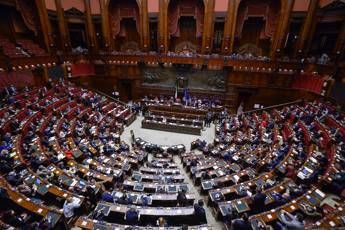 Ucraina, Governo pone la fiducia sul decreto. Vannacci all’attacco della Lega: “Nasconde voto di coscienza”