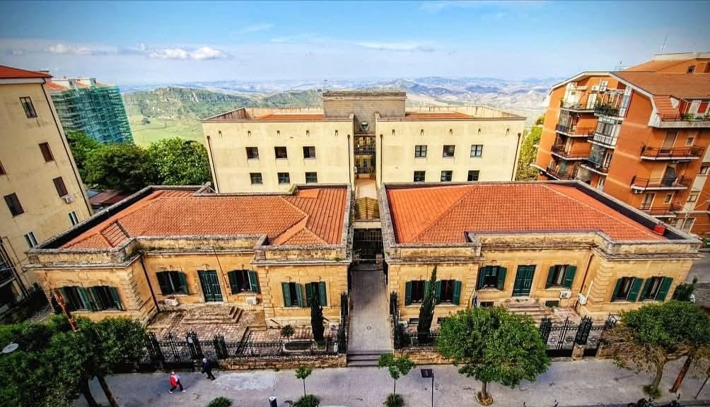 L’Azienda sanitaria di Enna bandisce un concorso per 36 posti di dirigente medico