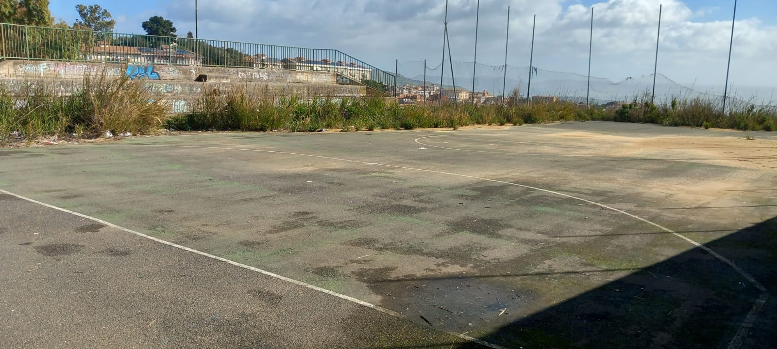 Caltanissetta, consegnati i lavori del Campetto in via Aldo Moro: il progetto finanziato con i fondi nazionali “Sport illumina”