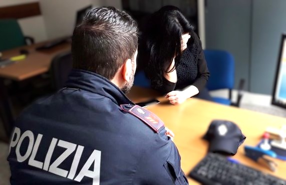 Caltanissetta, aggressioni, vessazioni e continue minacce alla convivente: 30enne arrestato dalla Polizia