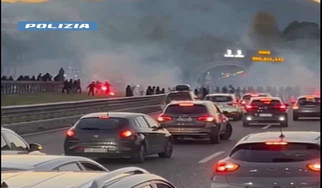 Violenti scontri tra ultras Casertana e Catania su A2, 29 Daspo