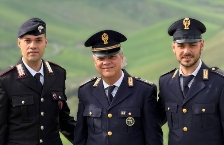 Caltanissetta. Dal 1° marzo l’ispettore Giovanni Caminiti ha cessato il servizio attivo nella Polizia di Stato, ma i figli Francesco e Riccardo continueranno l’attività
