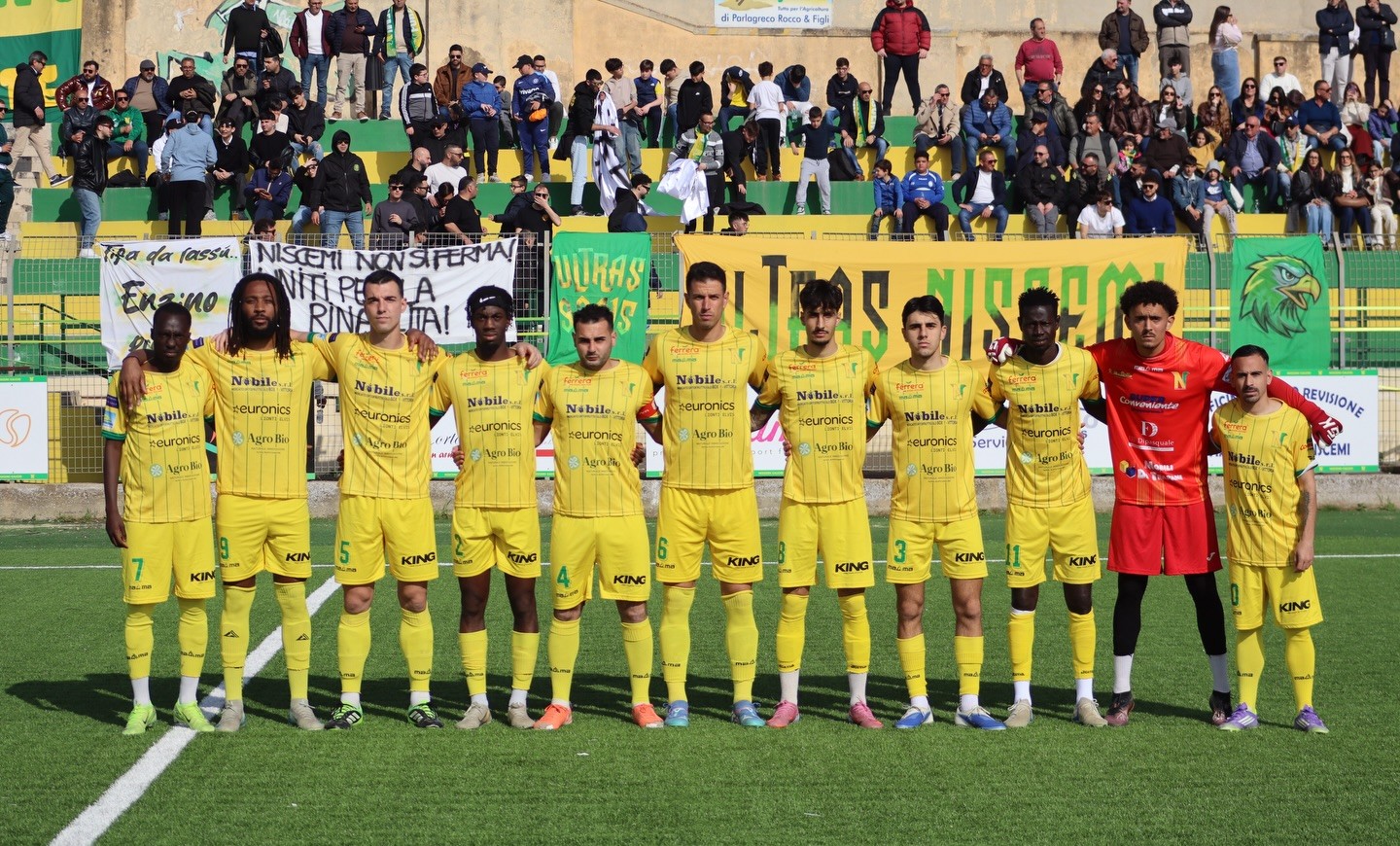 Eccellenza. Un super Niscemi batte 3-1 il Palazzolo: Bojang con una doppietta e Arquin fanno ribollire di passione lo stadio “Pontelongo”