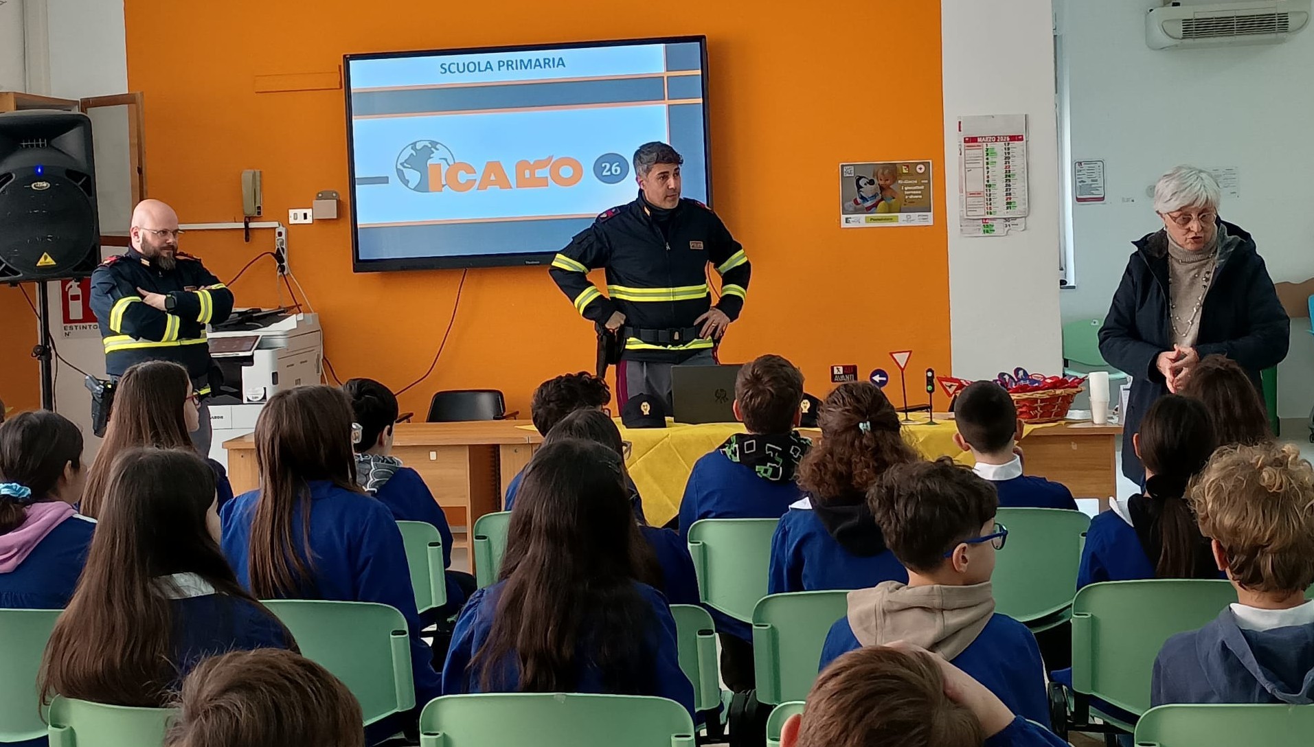 Santa Caterina. Incontro tra la Polizia Stradale e gli studenti per il “Progetto Icaro” sull’educazione stradale