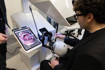 Al Campus Bio-Medico di Roma l’odontoiatria tra realtà virtuale e immersiva  