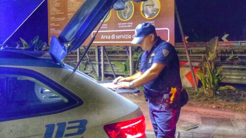 Caltanissetta, auto contromano sulla SS640: 80enne sanzionato dalla Polizia