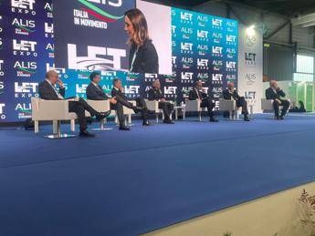 Fiere, Cicerone (Aeronautica): “Italia pensi a supply chain complementare tra difesa e mondo civile”