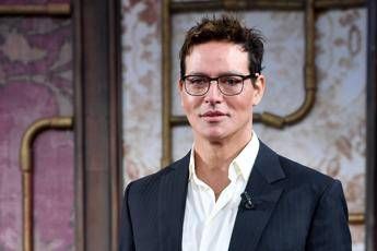 Gabriel Garko, il coming out: “Era un macigno”. La verità sui ritocchi estetici