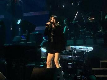 Giorgia è una certezza, a Milano il trionfo di uno spirito libero