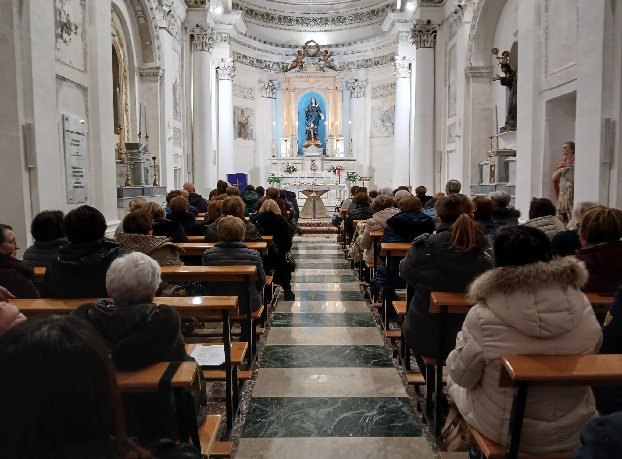 Serradifalco. In Chiesa Madre giornata di preghiera e riconciliazione per l’iniziativa: “24 ore per il Signore”