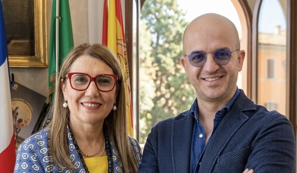 Caltanissetta. L’ex assessore Falcone ‘catechizza’ Genovese: “Ecco il fatto, aspettiamo il da fare”