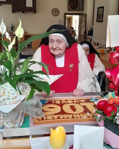 Italia. Suora di clausura compie 106 anni, ringrazia per gli auguri sui social