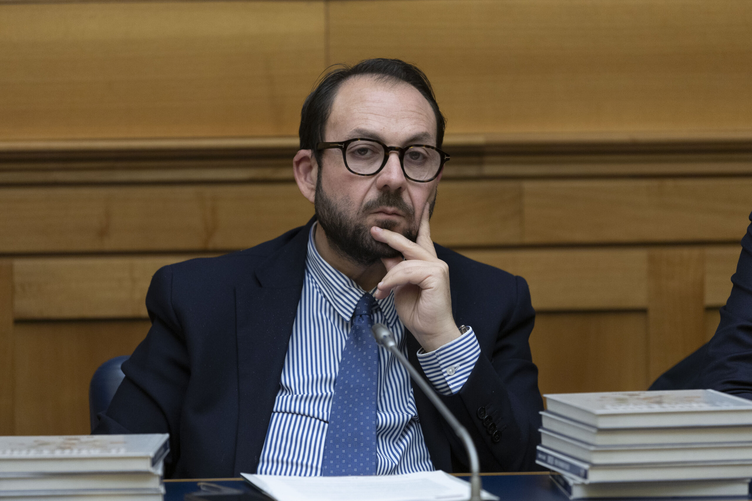 Sicilia, deputato Pisano: “Estraneo ai fatti contestati”