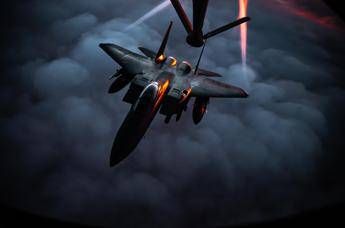 Iran-Stati Uniti, il ‘giallo’ dell’F-15. Teheran: “Lo abbiamo abbattuto”