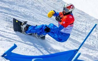 Paralimpiadi Milano Cortina, l’azzurro di snowboard Cardani cade in allenamento e perde conoscenza: Giochi a rischio