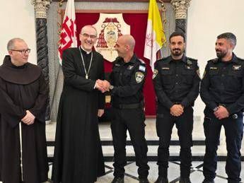Pizzaballa, concesso accesso al Santo Sepolcro. Polizia: “Cerimonie Pasqua solo simboliche”