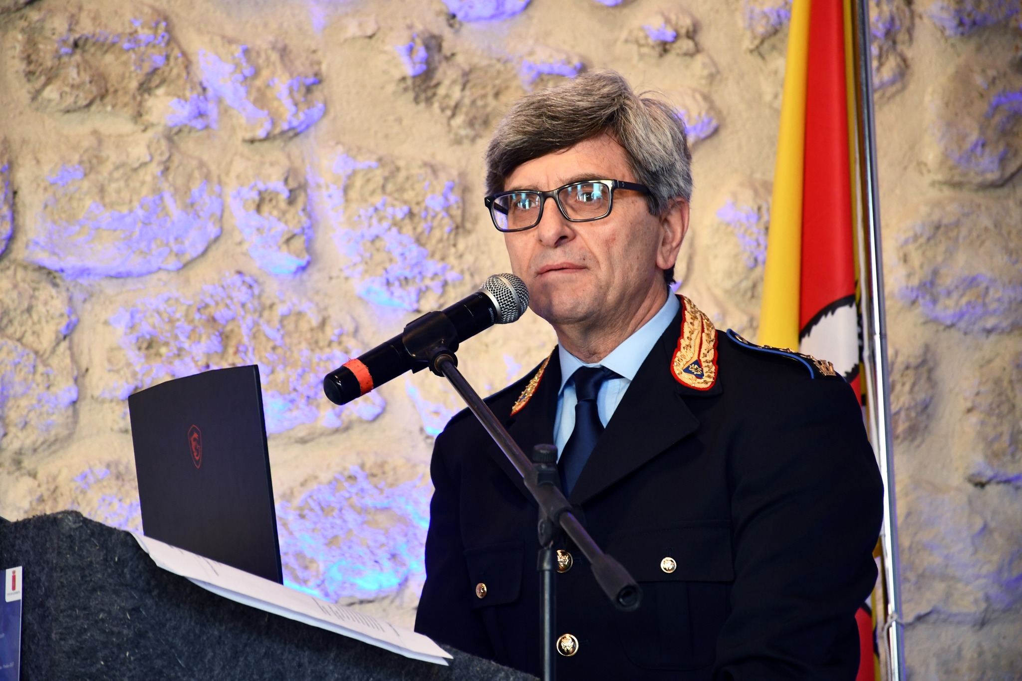 Caltanissetta. Servizio di chiamata alla Polizia Locale. Il Comandante Campanella: “il servizio è attivo dalle 07:00 alle 24:00”