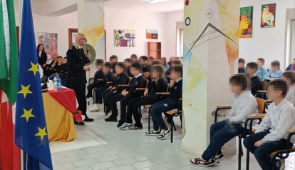 Niscemi, Cultura della Legalità: i Carabinieri incontrano gli studenti dell’Istituto “F. M. L. Salerno”