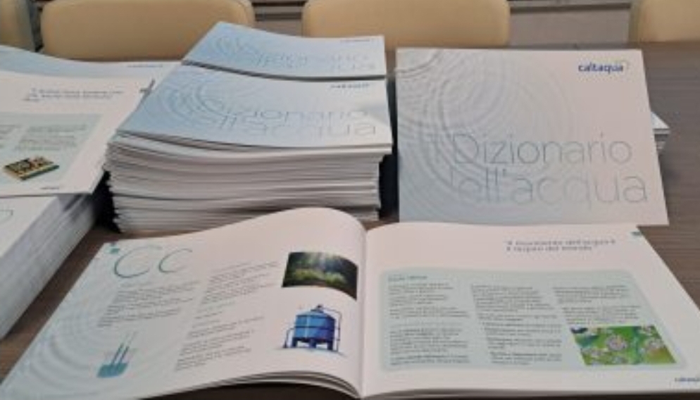Caltanissetta, Caltaqua consegna il “Dizionario dell’acqua” a 170 studenti