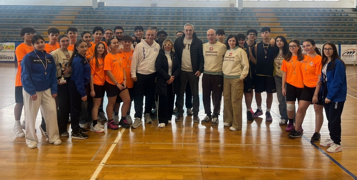 Caltanissetta, Nuovi giochi della Gioventù: il Volta si aggiudica il torneo 3vs3 contro l’Eschilo di Gela