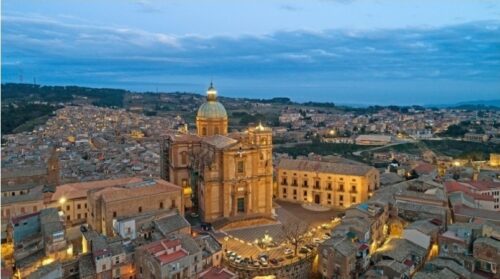 Arriva in Sicilia la Comunità Energetica WeCER, coinvolti 10 Comuni tra le province di Caltanissetta e Agrigento
