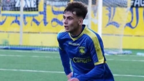 Caltanissetta, determinazione e talento: il calciatore nisseno Alessio Massaro protagonista di una stagione di successo