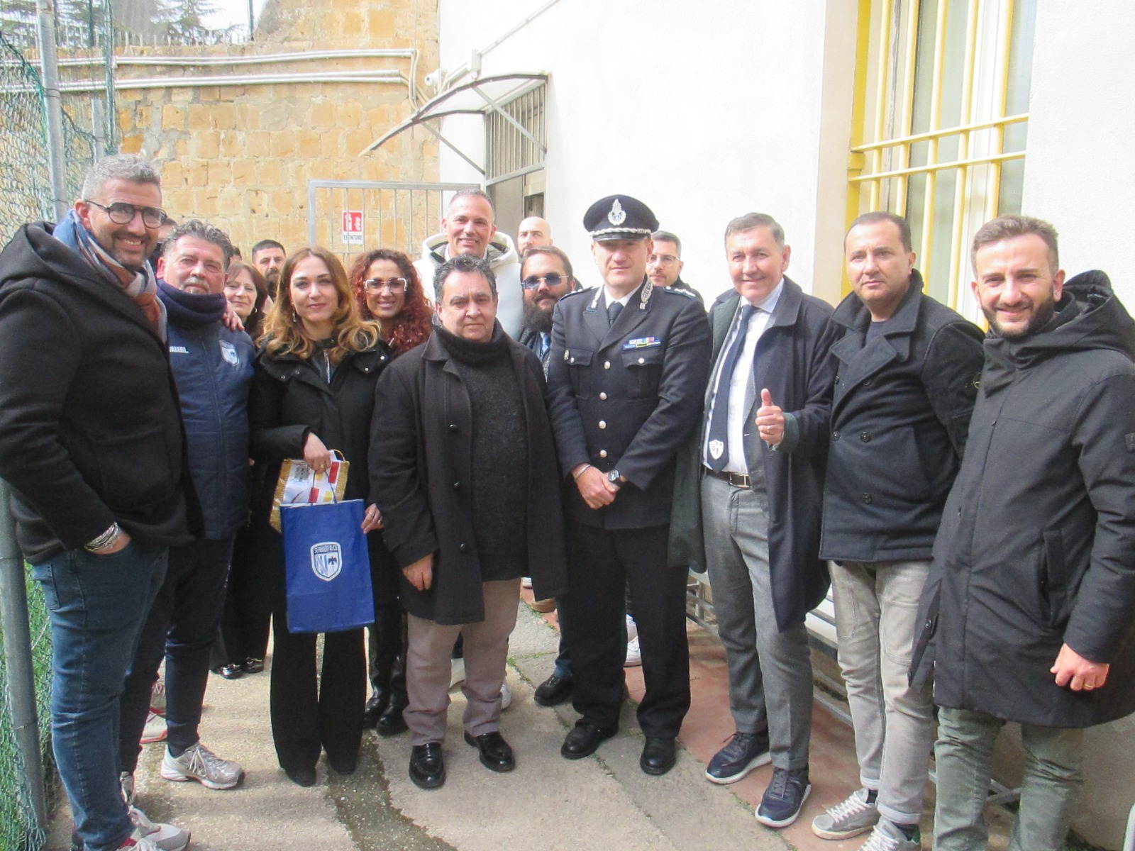Oltre il muro, il gioco di squadra: inaugurato il nuovo campo di calcio alla Casa Circondariale di Caltanissetta