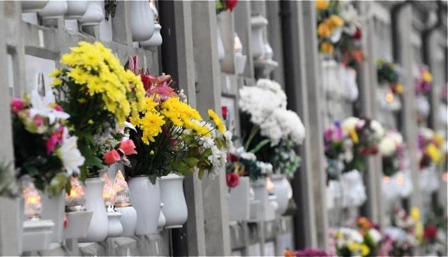 Santa Caterina. Al cimitero comunale avviate le procedure di subentro in  concessioni e in nuove assegnazioni dei lotti