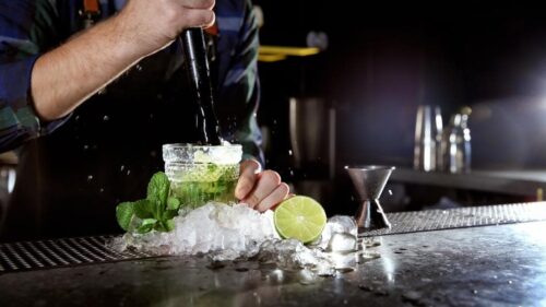 Mixology domestica: come la cultura del buon bere trasforma gli spazi privati
