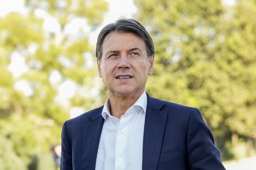 L’Iniziativa. M5S erogherà 300 mila euro a famiglie e imprese di Niscemi: “Un piccolo aiuto per aiutarli a ripartire”