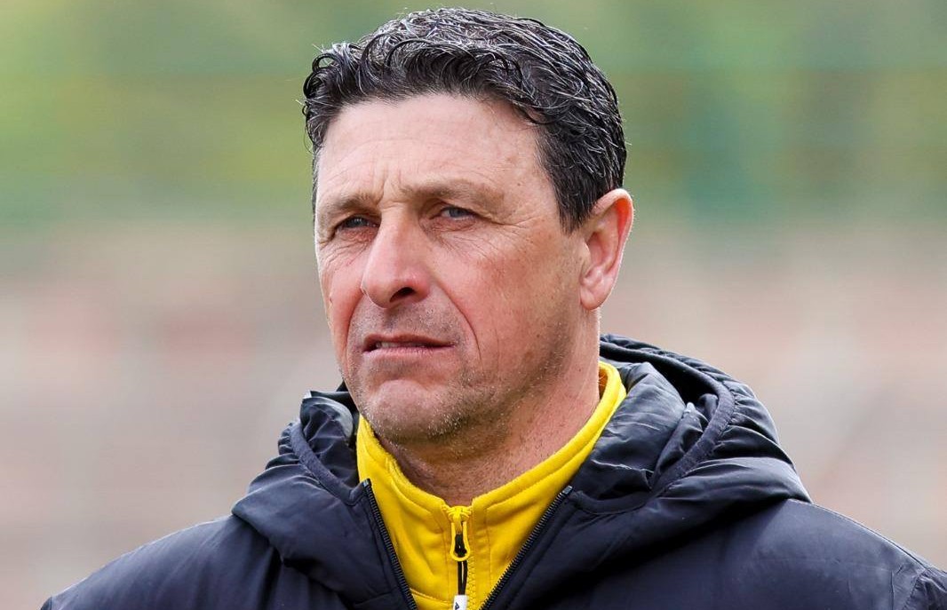 Serie D. Ad Acireale la Nissa spinge, sfiora il gol a più riprese, ma finisce 0-0. Ora in classifica è ancora prima ma con il Savoia
