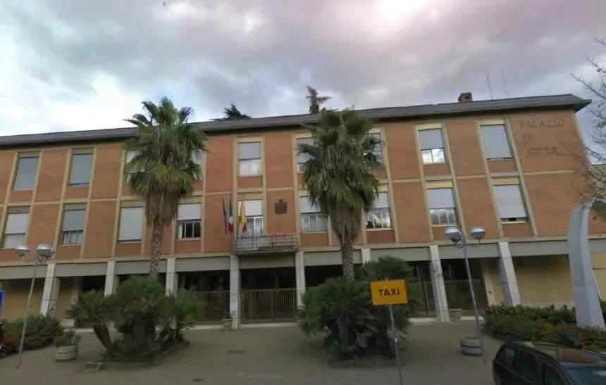 San Cataldo. Convocato il consiglio comunale per il 21 aprile: question time con quattro interrogazioni