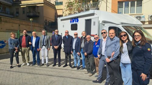 Caltanissetta. Il Comune consegna una nuova autoemoteca all’AVIS