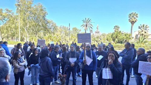 EX Almaviva, sit-in dei lavoratori a Palermo: “Stanchi di promesse, il tempo delle attese è scaduto”