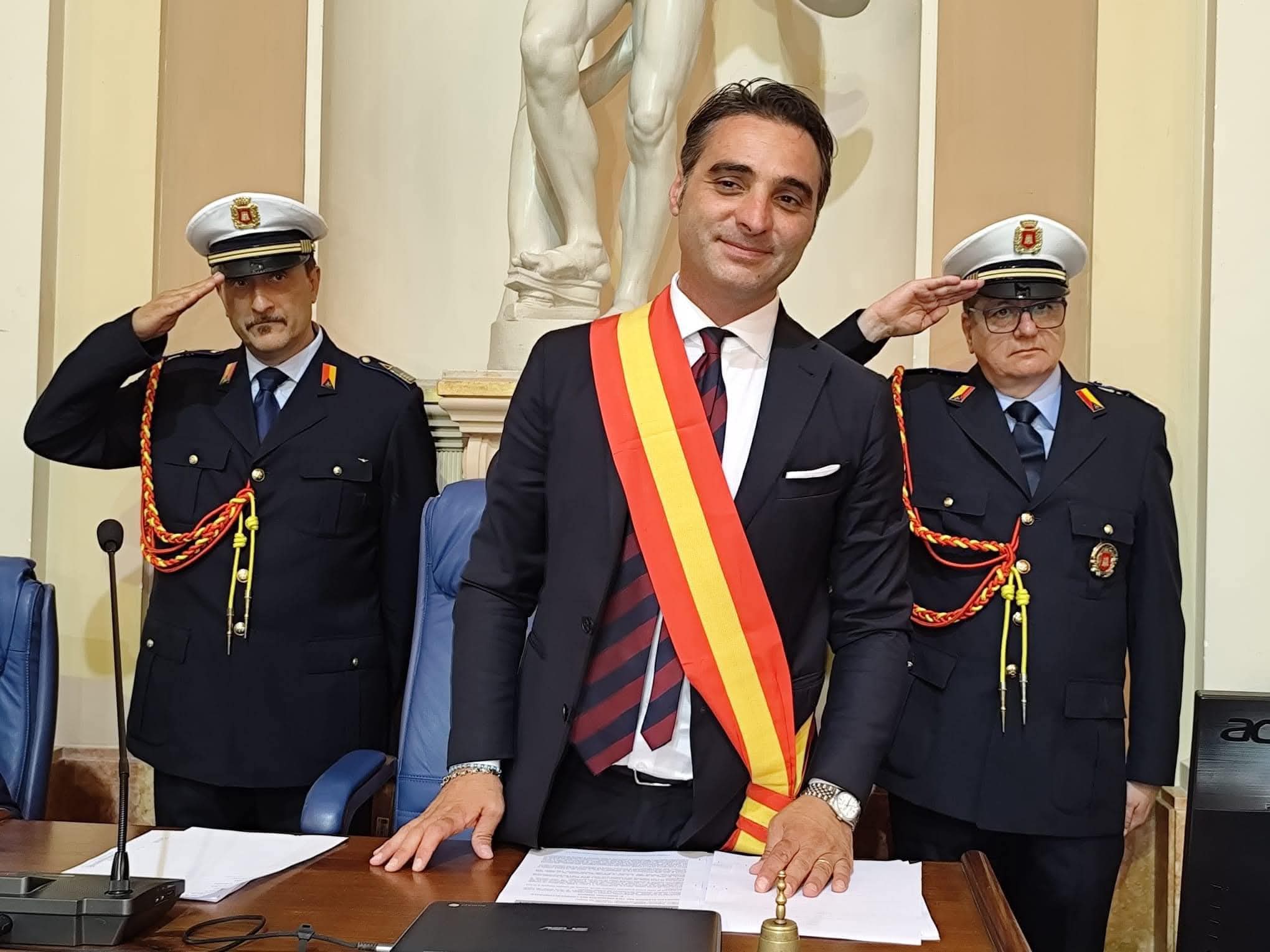 Caltanissetta, Fratelli d’Italia respinge con fermezza le insinuazioni sul presidente del consiglio: “Solito copione, metodo irresponsabile”